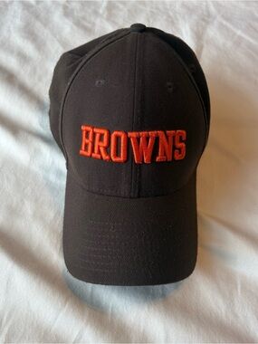 Cleveland Browns New Era 39Thirty Stretch Fit Cap